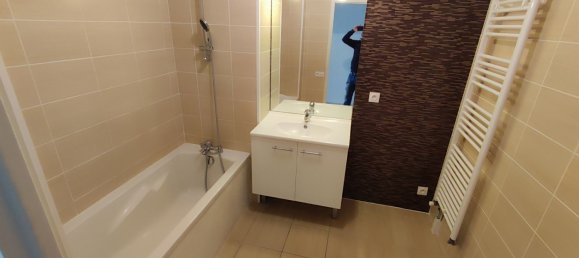 Квартира с 2 спальнями в Шевиньи-Сен-Совёр, Франция № 259849 12