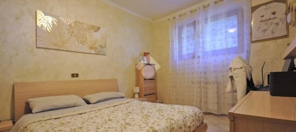 Квартира с 2 спальнями в Марино, Италия № 341125 11