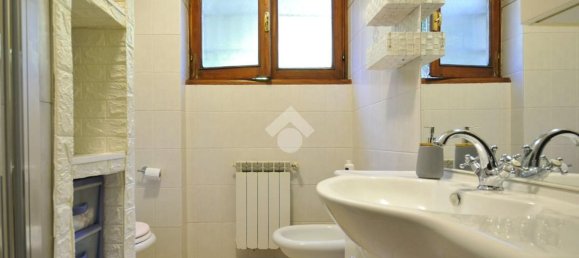 Квартира с 2 спальнями в Марино, Италия № 341125 16