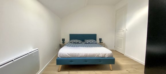 17 rooms Building in Vierzon, France No. 93212 35