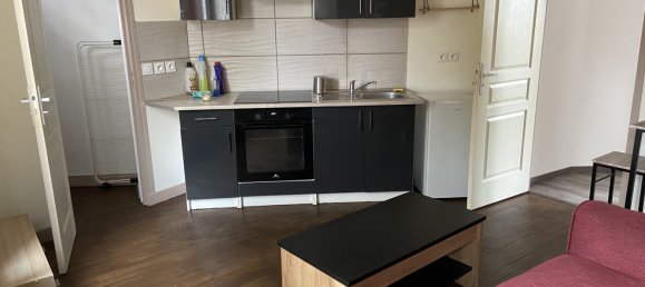 17 rooms Building in Vierzon, France No. 93212 2