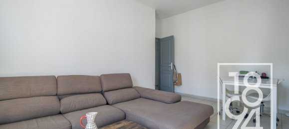 2 bedrooms Apartment in Marseille, France No. 284893 3