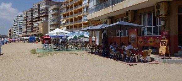 400 m² propiedad comercial en venta en Torrevieja, Alicante, Comunidad Valenciana, Spain № 365370 17