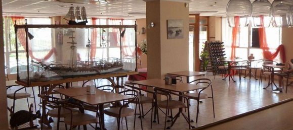400 m² propiedad comercial en venta en Torrevieja, Alicante, Comunidad Valenciana, Spain № 365370 23