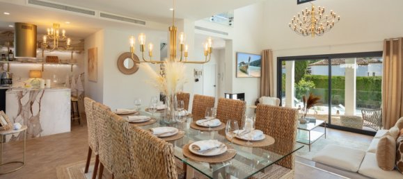 4 bedrooms Villa in Marbella, Spain No. 112794 9