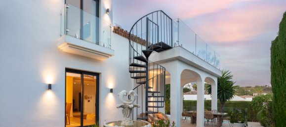 4 bedrooms Villa in Marbella, Spain No. 112794 19