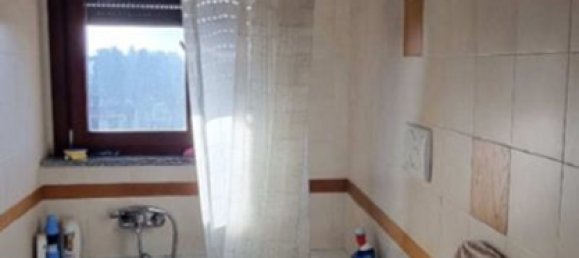 Apartamento de 3 divisões em Castellanza, Italy N.º 185305 12