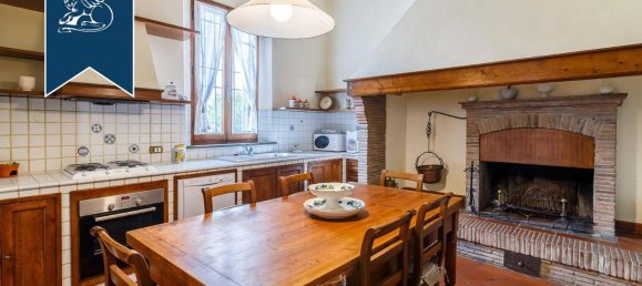 Villa de 8 habitaciónes en Vinci, Italy No. 19851 13