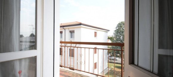 2 bedrooms Apartment in Cento, Italy No. 303596 15