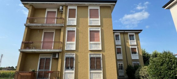 2 bedrooms Apartment in Cento, Italy No. 303596 26