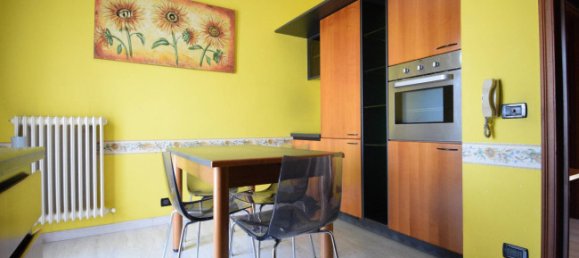 2 bedrooms Apartment in Cento, Italy No. 303596 7