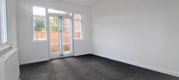 2 bedrooms House in Harrow, United Kingdom No. 10546 4