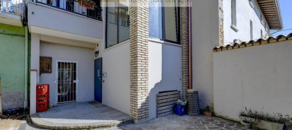 7 rooms Apartment in Lonato del Garda, Italy No. 26028 3