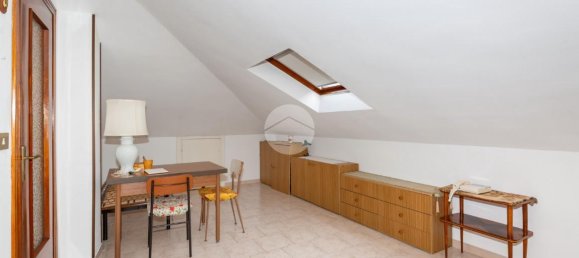 4 rooms Apartment in Turin, Italy No. 5704 27