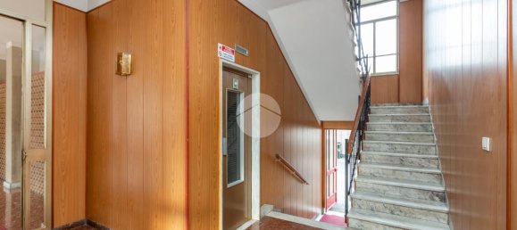 4 rooms Apartment in Turin, Italy No. 5704 4