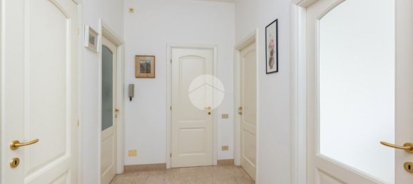 4 rooms Apartment in Turin, Italy No. 5704 7