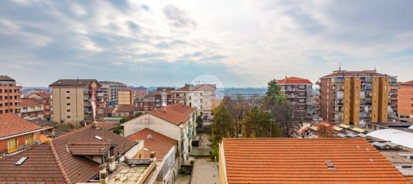 4 rooms Apartment in Turin, Italy No. 5704 22