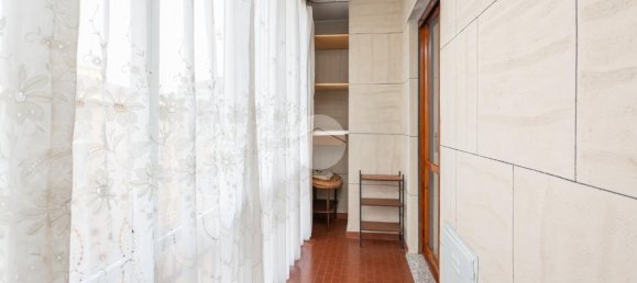 4 rooms Apartment in Turin, Italy No. 5704 11