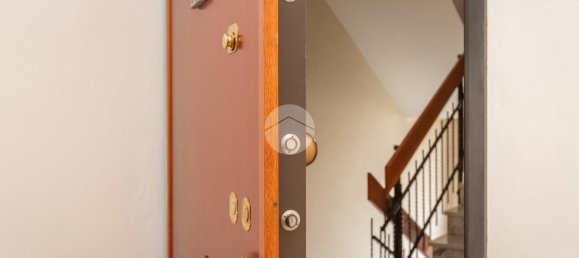 4 rooms Apartment in Turin, Italy No. 5704 5