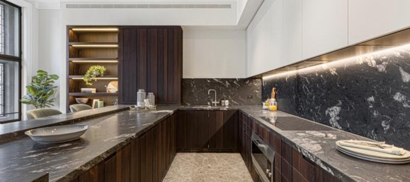 4 bedrooms Apartment in London, United Kingdom No. 13020 10