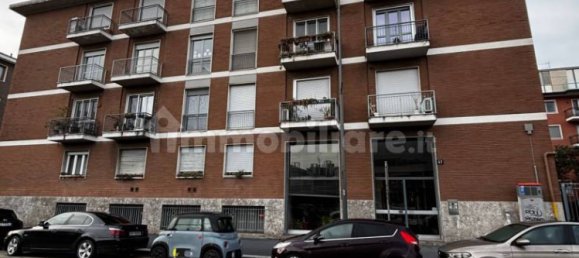 1 bedroom Apartment in Milan, Italy No. 290726 13