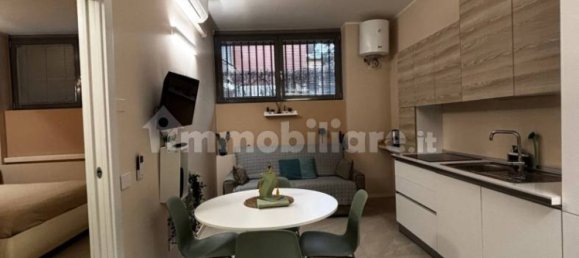 1 bedroom Apartment in Milan, Italy No. 290726 2