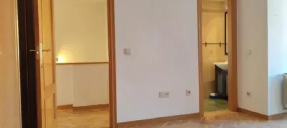 Adosado de 3 dormitorios en Aldeamayor de San Martín, Spain No. 180051 46