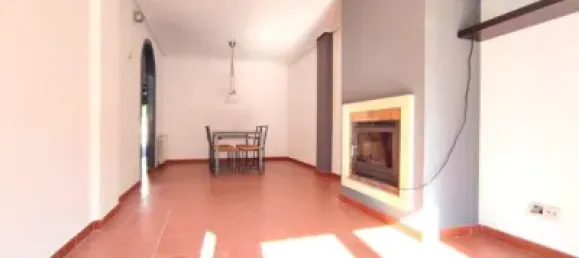 Adosado de 3 dormitorios en Aldeamayor de San Martín, Spain No. 180051 29