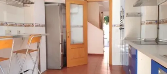 Adosado de 3 dormitorios en Aldeamayor de San Martín, Spain No. 180051 11