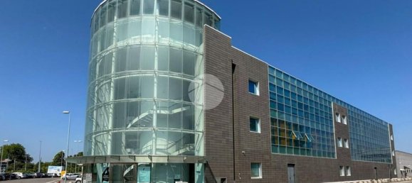 Oficina en Mantua, Italy 132 m² No. 364573 5