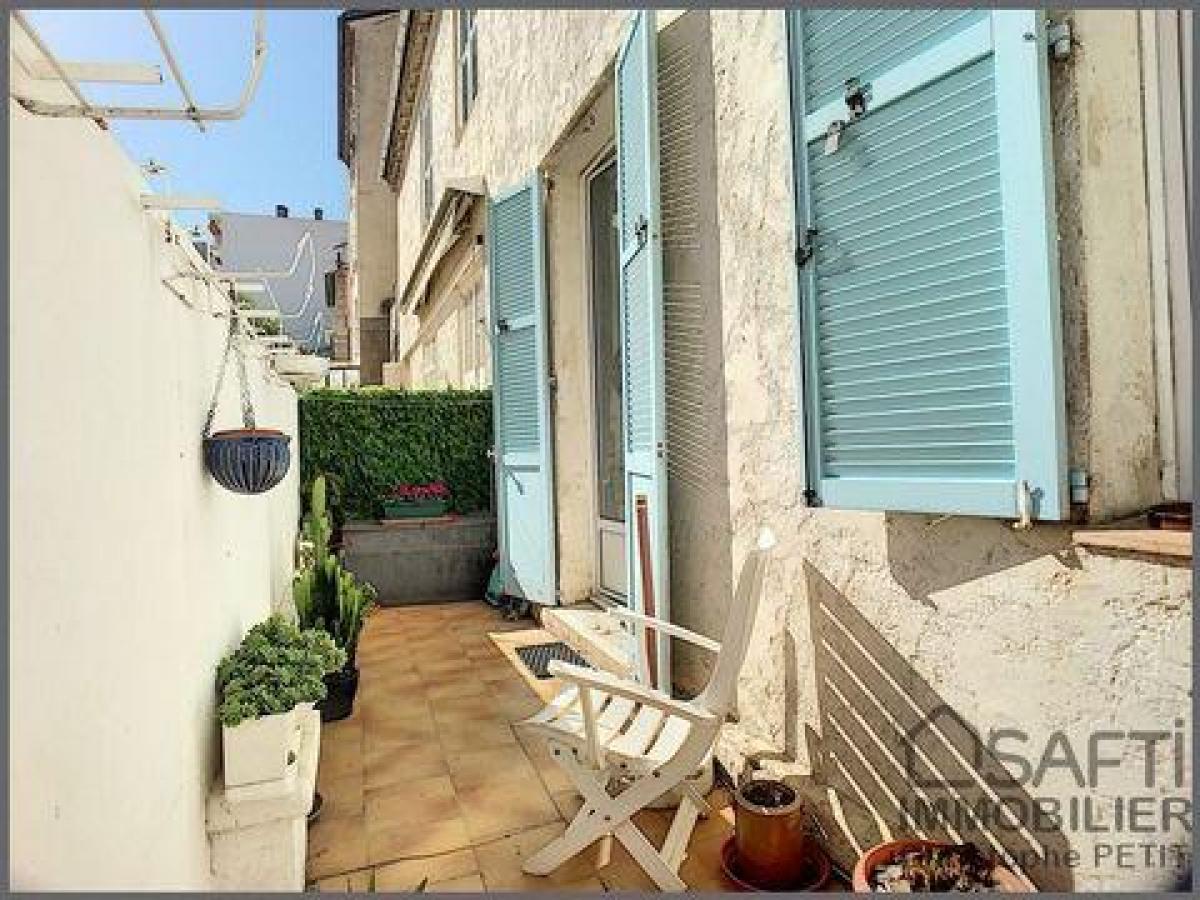 Estudio en Cannes, France No. 13584