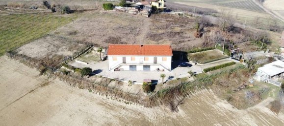 8-Zimmer Haus in Alba, Italy, Nr. 152293 5