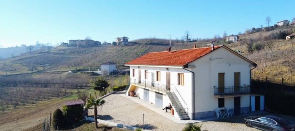 8-Zimmer Haus in Alba, Italy, Nr. 152293 9