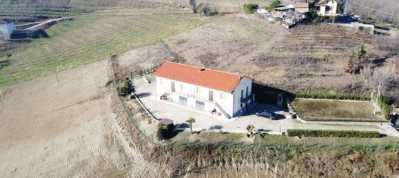 8-Zimmer Haus in Alba, Italy, Nr. 152293 4