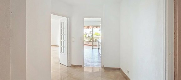 2 Schlafzimmer Wohnung in Saint-Laurent-du-Var, France, Nr. 291121 7