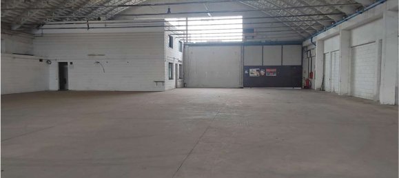 Lagerhaus in Limbiate, Italy 1100m², Nr. 359786 15