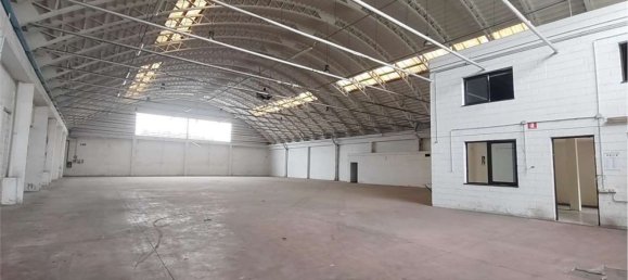 Lagerhaus in Limbiate, Italy 1100m², Nr. 359786 6