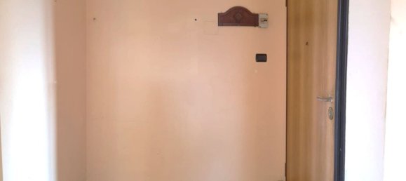 4-Zimmer Wohnung in Reggio Calabria, Italy, Nr. 117307 9