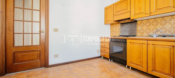 Dúplex de 2 habitaciónes en Bastida Pancarana, Italy No. 310651 10