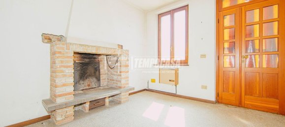 Dúplex de 2 habitaciónes en Bastida Pancarana, Italy No. 310651 7