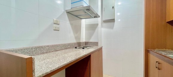 Büro in Watthana, Thailand, Nr. 64230 9