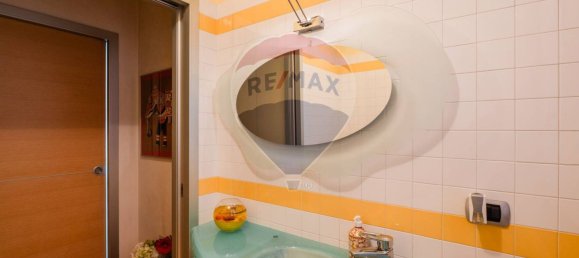 5 chambres Villa à Albano Sant'Alessandro, Italy No. 319453 18