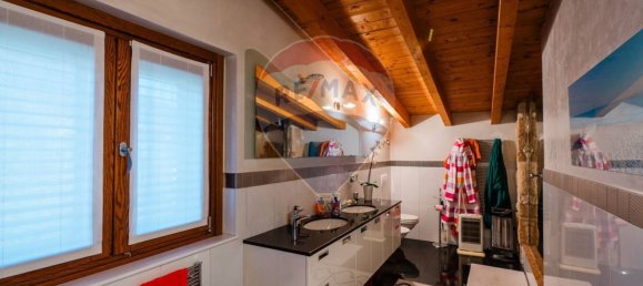 5 chambres Villa à Albano Sant'Alessandro, Italy No. 319453 21