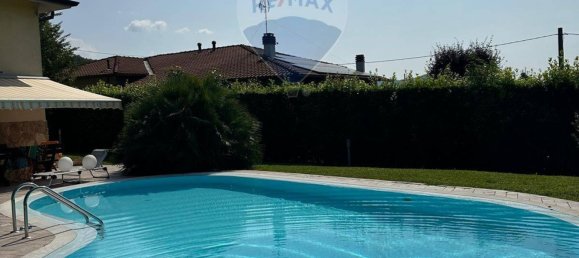 5 chambres Villa à Albano Sant'Alessandro, Italy No. 319453 9