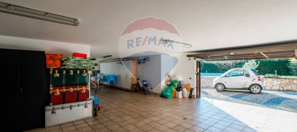 5 chambres Villa à Albano Sant'Alessandro, Italy No. 319453 40