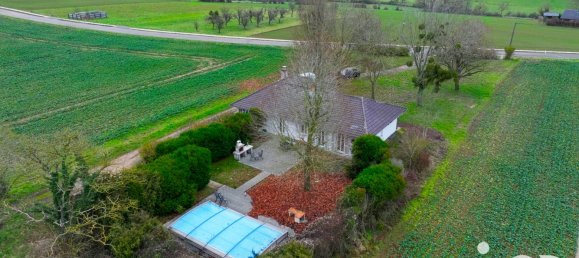 6غرفة منزل في Pournoy-la-Grasse, France رقم 40529 3