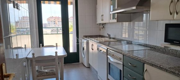3 bedrooms Apartment in Valencia, Spain No. 176826 11