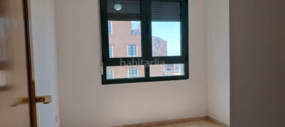 3 bedrooms Apartment in Valencia, Spain No. 176826 9