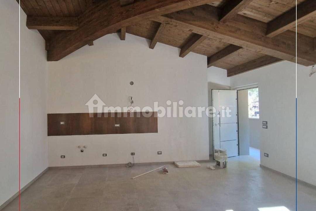 3 bedrooms Apartment in Bastia Umbra, Italy No. 252761