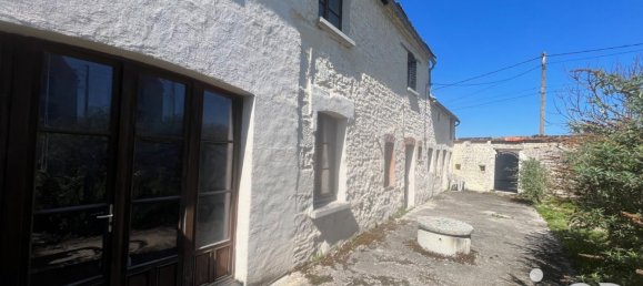 7 rooms House in Champlay, France No. 196121 5